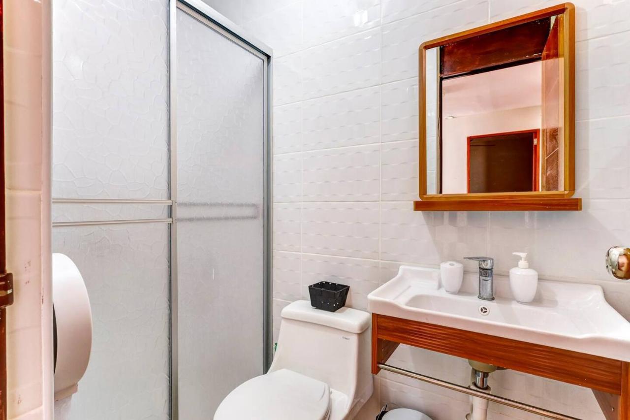 Apartamentos Estela En Alameda Colonial - 5Km Aeropuerto Jorge Chavez Lima Luaran gambar