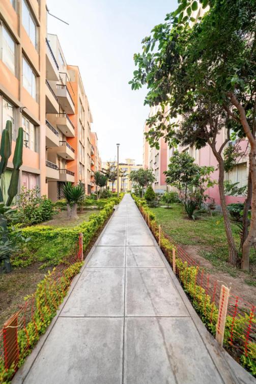 Apartamentos Estela En Alameda Colonial - 5Km Aeropuerto Jorge Chavez Lima Luaran gambar