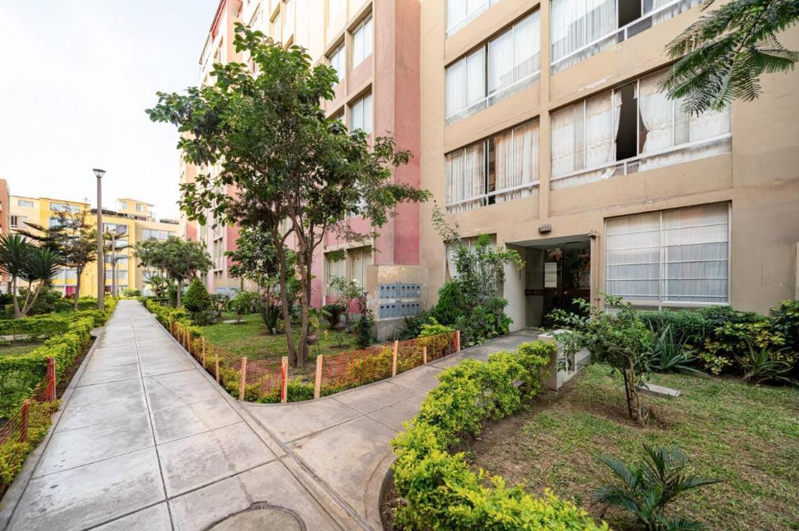 Apartamentos Estela En Alameda Colonial - 5Km Aeropuerto Jorge Chavez Lima Luaran gambar