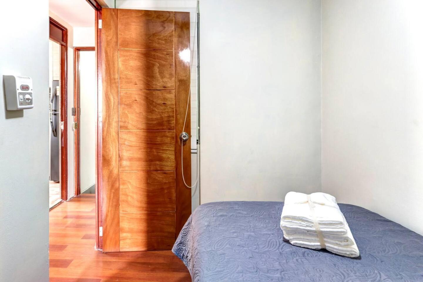 Apartamentos Estela En Alameda Colonial - 5Km Aeropuerto Jorge Chavez Lima Luaran gambar